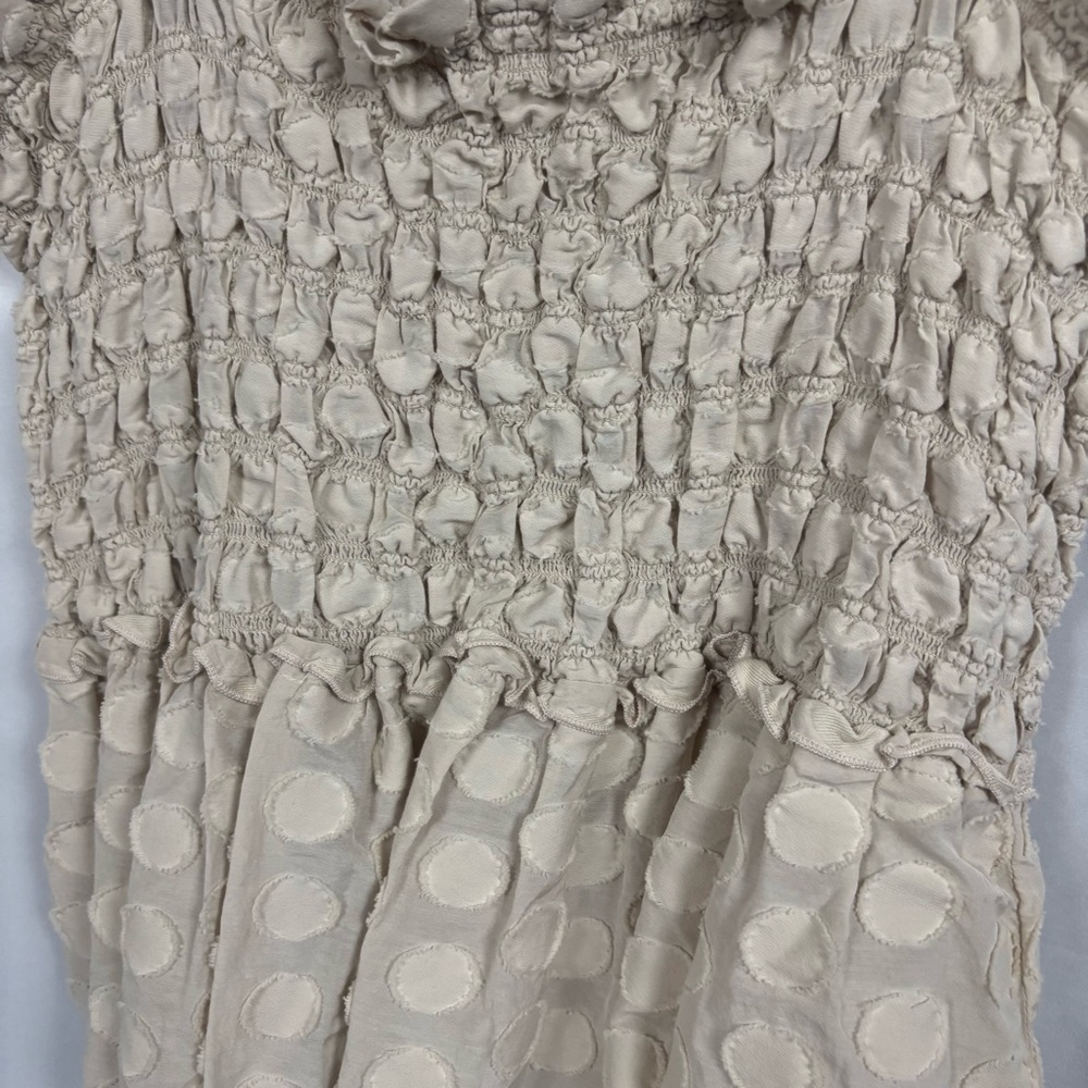Club Monaco
Large - Picture 5 of 8
